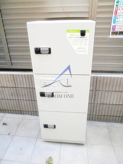 Ｓａｋｕｒａ　Ｒｅｓｉｄｅｎｃｅのその他共用部分|宅配ボックスです。