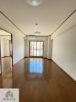 【居間・リビング】 | サンコーマンションⅡ