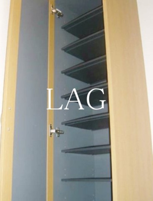 【設備】 | シェリール | 玄関収納です。