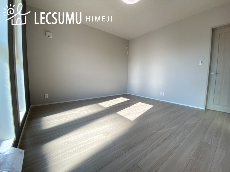 タマタウン姫路北条6棟/新築戸建の寝室