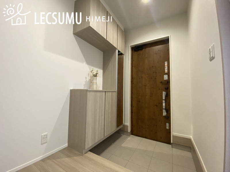 タマタウン姫路北条6棟/新築戸建の玄関