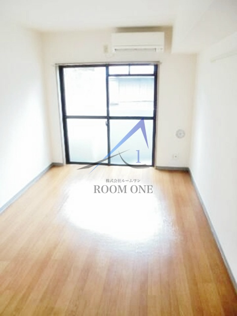 スカイコート後楽園第３の居間・リビング|洋室のお部屋です。