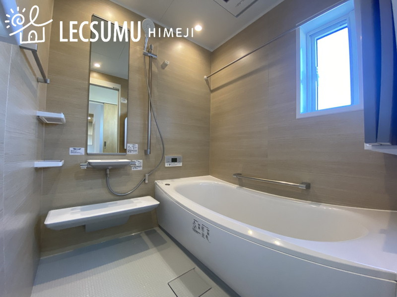 タマタウン姫路北条6棟/新築戸建の浴室