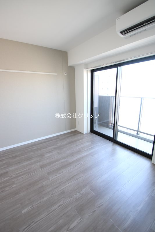 シュガール浜松町の洋室