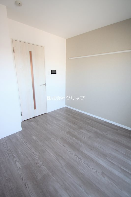 シュガール浜松町の洋室