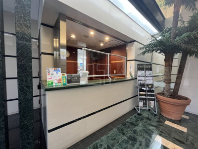 【その他共用部分】 | ロイヤルパークスなんば | ロイヤルパークスなんば　コンシェルジュカウンター