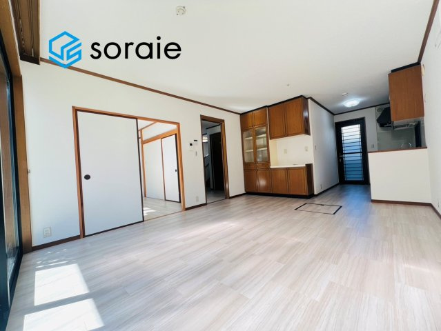 川越市吉田　4LDK＋S　中古戸建て　の居間・リビング|令和7年11月4日撮影。