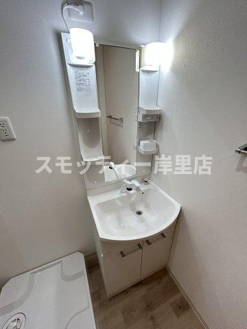 フジパレス遠里小野ウエストの独立洗面台