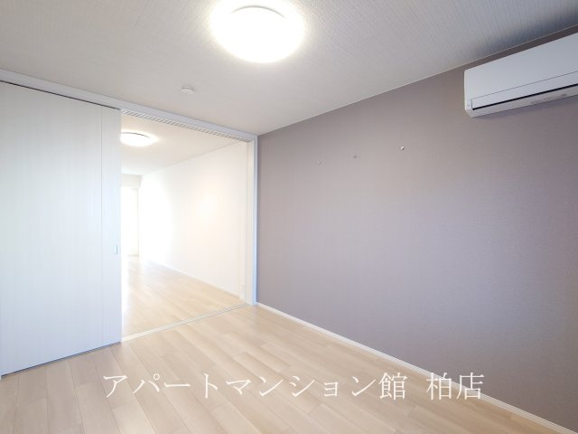 エスタブレAの玄関|同施工会社、同型タイプです