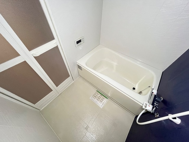 サンモール金ヶ崎の浴室