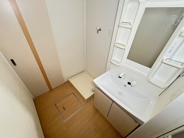 サンモール金ヶ崎の独立洗面台