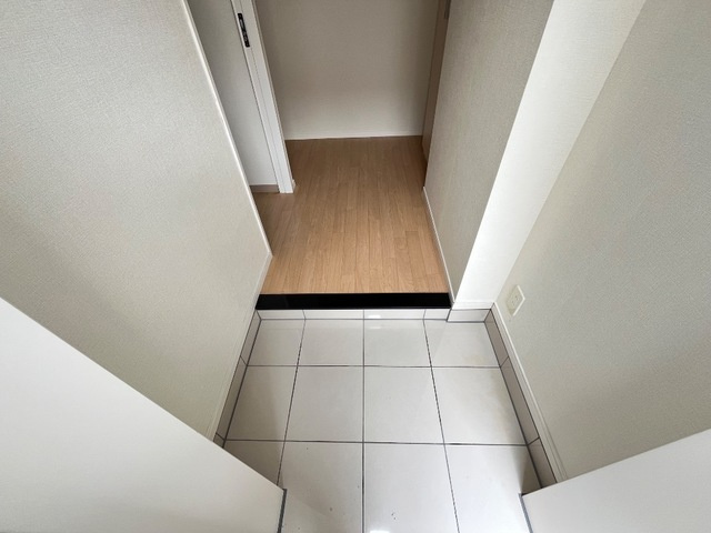 サンモール金ヶ崎の玄関