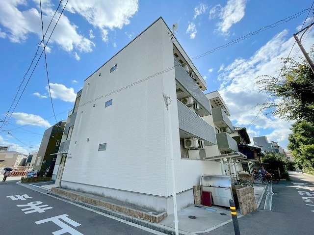 フジパレス豊中大島町1番館の外観