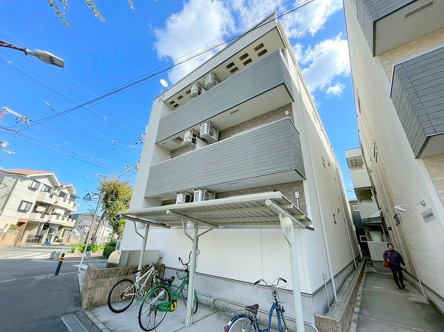 フジパレス豊中大島町1番館の外観