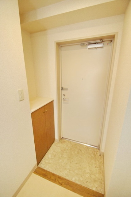 FKマンションの玄関