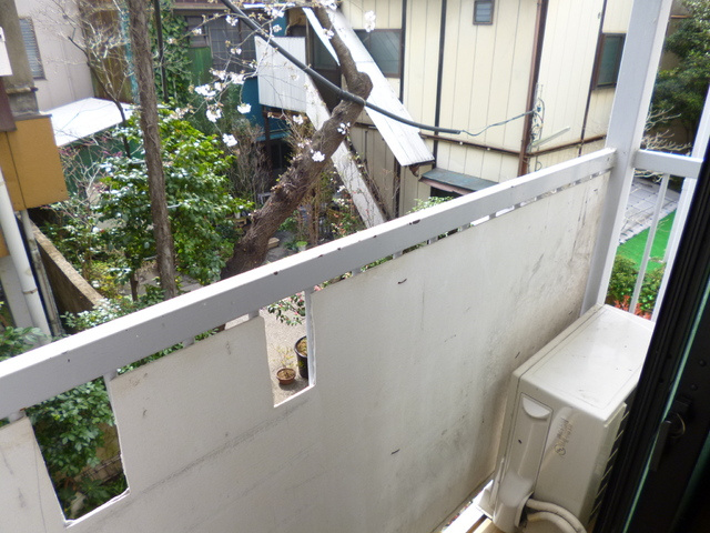 朋悠館のバルコニー|バルコニーはこんな感じ☆