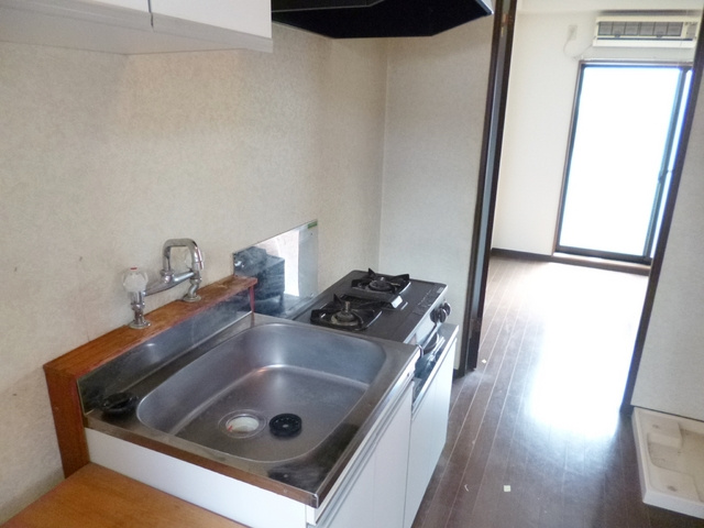 朋悠館のその他|ユニクロ王子神谷店