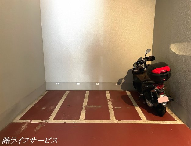 【その他共用部分】 | ペルル加島Ⅱ | バイク置場