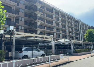 【構造・工法・仕様】 | クリオ相模原伍番館 | ＳＲＣ造は強度や耐震性の面でもRC造と比べて優れています。そのため、10階建以上の高層または超高層マンションなどの建築にも多く採用されています。柱や梁などのサイズが小さくても高い耐震性を確保できます。