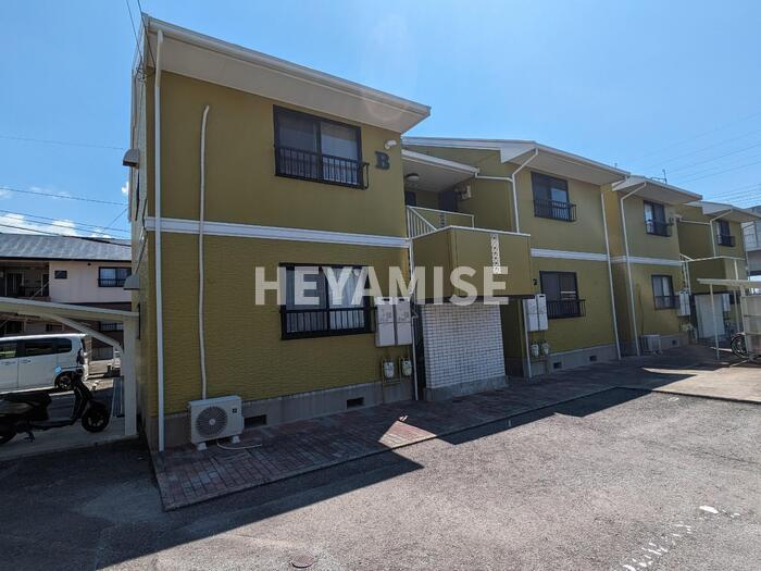 セジュール鬼橋B棟の外観