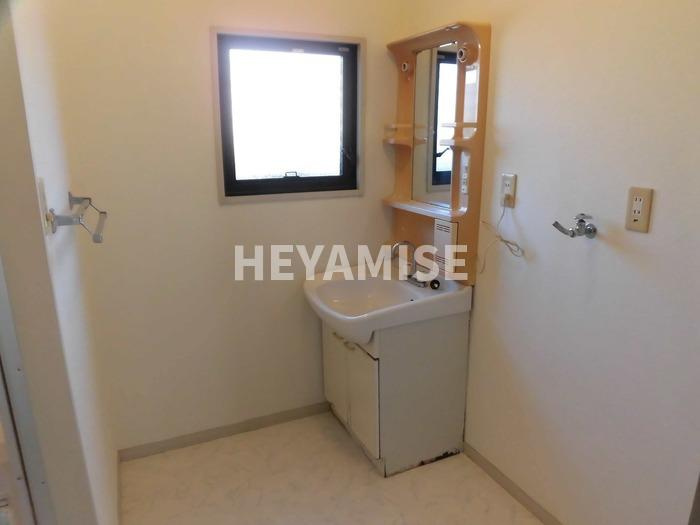 ディアス池田E棟の洗面所