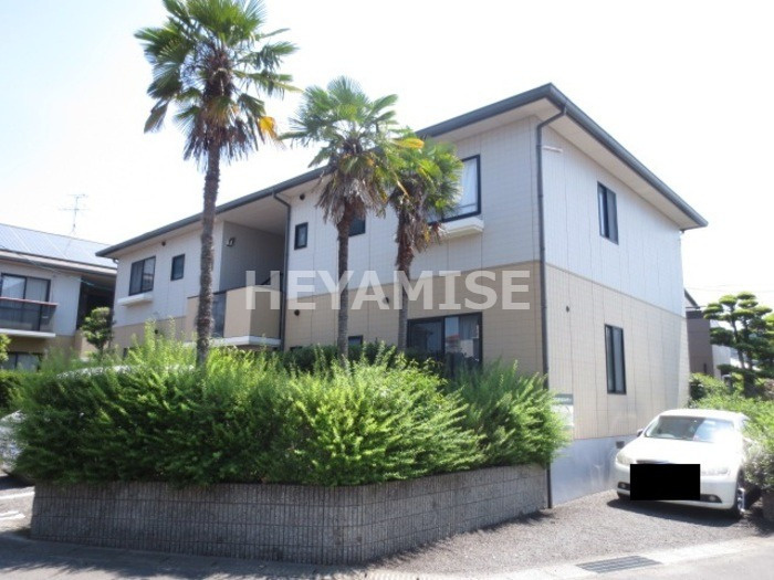 ディアス池田E棟の外観