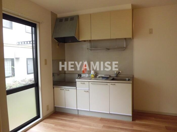 ディアス池田E棟のキッチン