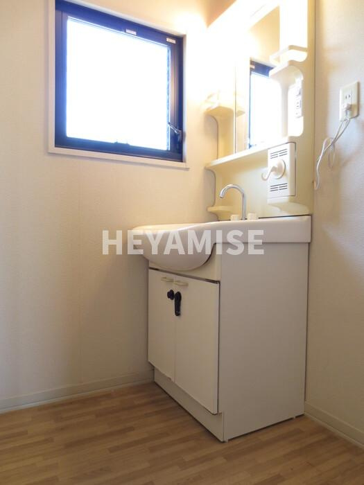 ディアス池田G棟の洗面所|※室内画像は別号室のもの