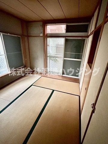 川面６丁目一戸建の和室