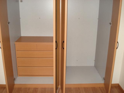 【収納】 | サンヴィラージュ | クローゼット