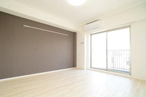 ＢＲＥＥＺＥ　ＭＡＩＳＯＮ　ＨＩＫＡＷＡＤＡＩの画像