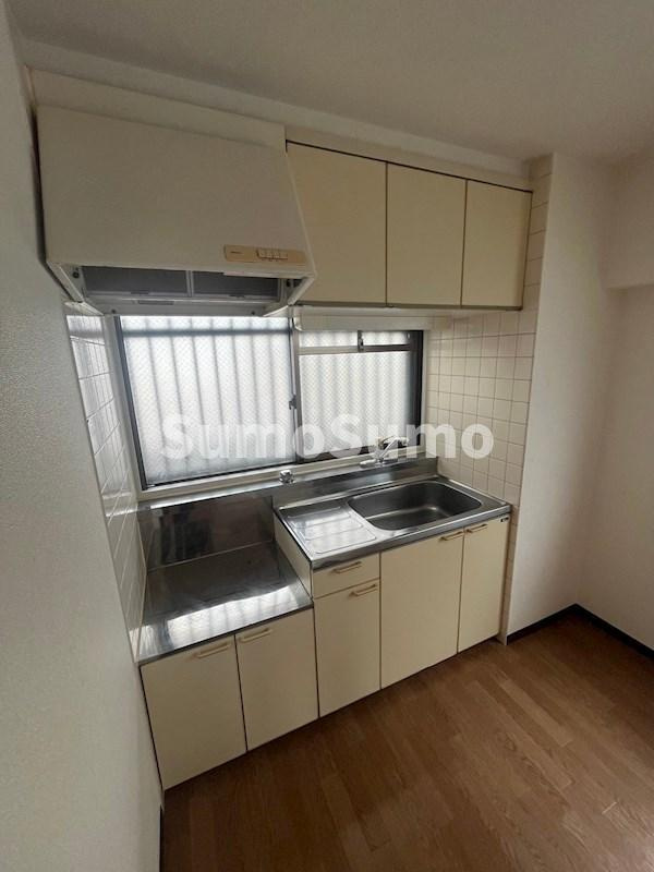 澤村マンションのキッチン