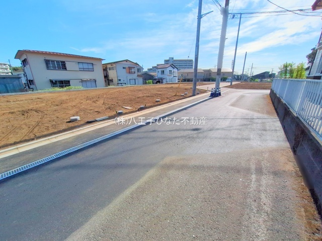 祝：成約済み　八王子市　中野上町　売地の前面道路含む現地写真|～仲介手数料無料☆八王子ひなた不動産～八王子市中野上町　売地