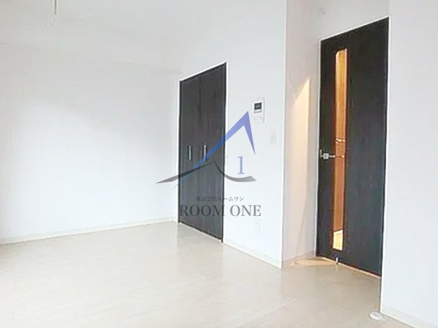 ＭＡＸＩＶ池袋の居間・リビング|洋室のお部屋です。