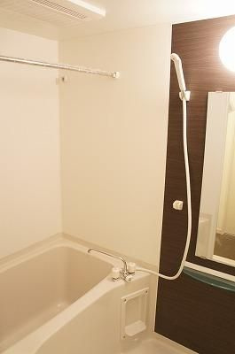 リブリ・ミニヨンの浴室