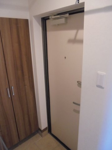 メゾンフルールの玄関