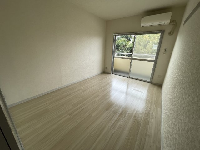 リファインドマンションＫの洋室