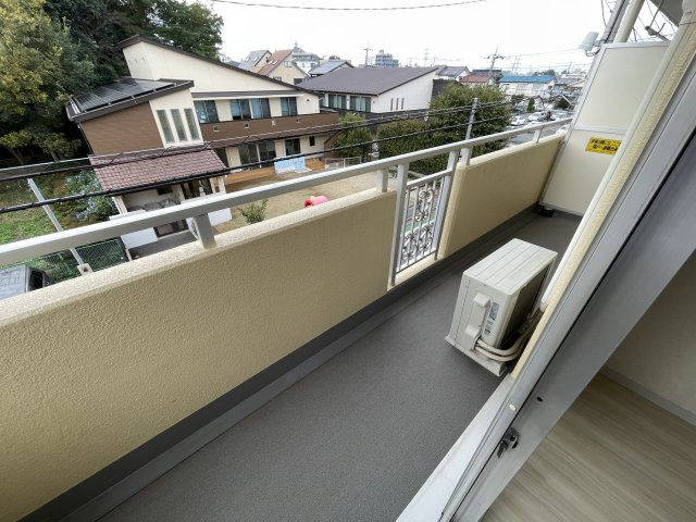 リファインドマンションＫのバルコニー