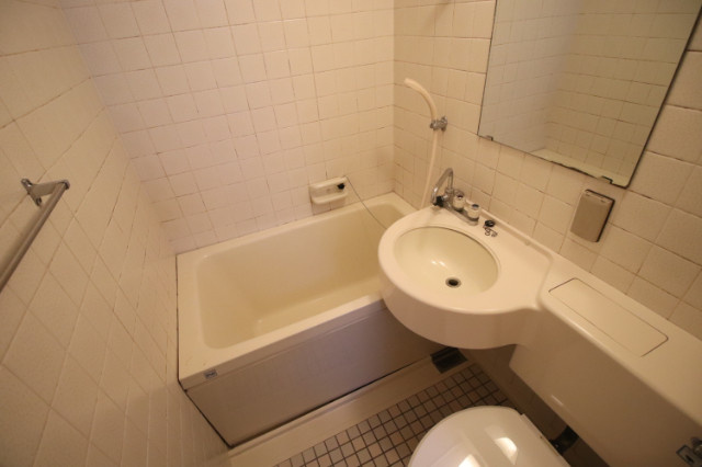 ポートピアプラザA棟～Ｄ棟の浴室