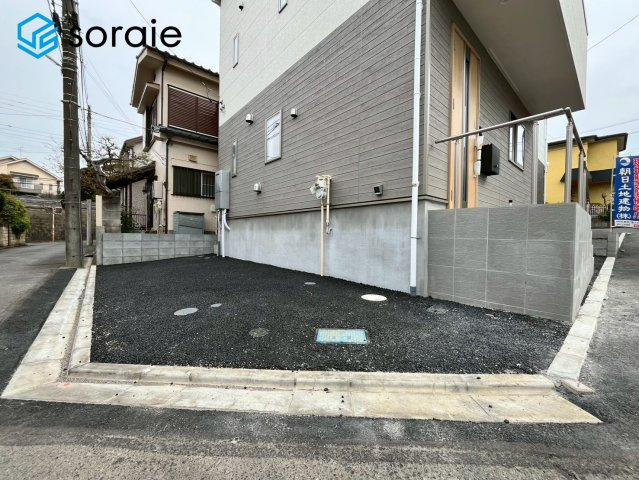 所沢市小手指南第37　新築戸建　クレイドルガーデンの駐車場|4/6撮影