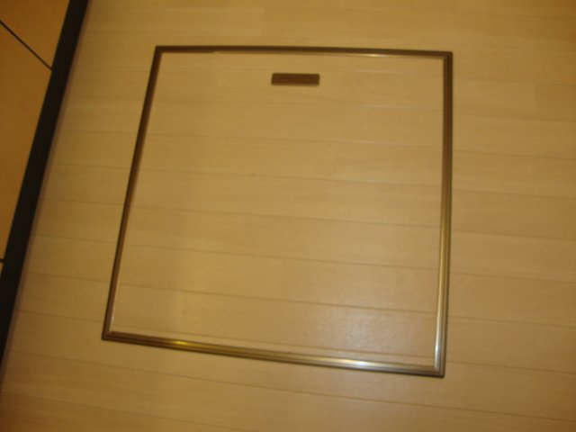 Ｃａｍｅｒａ　Ｆｅｌｉｃｅの収納|床下収納