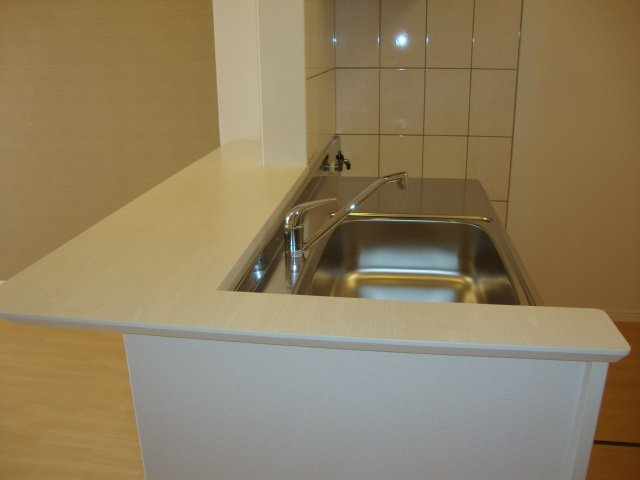 Ｃａｍｅｒａ　Ｆｅｌｉｃｅのキッチン|カウンターキッチン