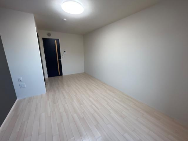 ミルフルール壱番館の内装|洋室