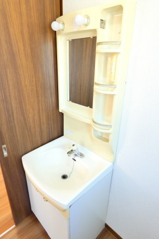 【独立洗面台】