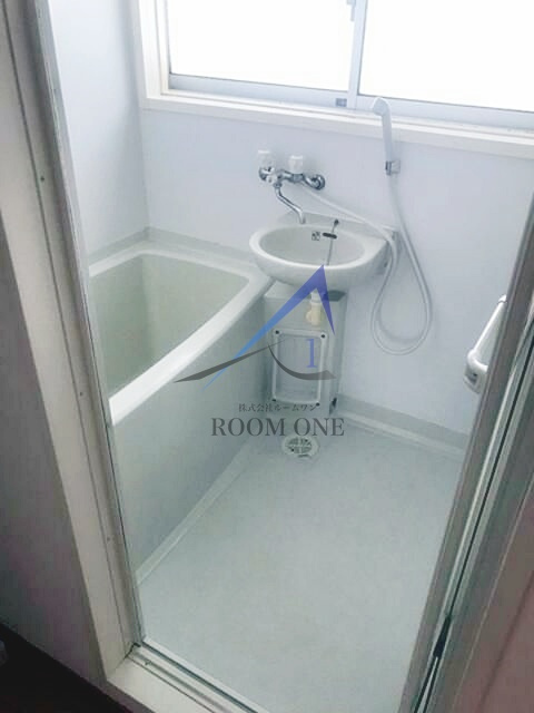 ブラウンハウスの浴室|お風呂です。