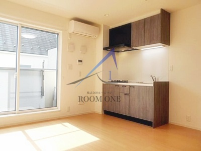 Ｓａｋｕｒａ　Ｒｅｓｉｄｅｎｃｅの居間・リビング|洋室のお部屋です。