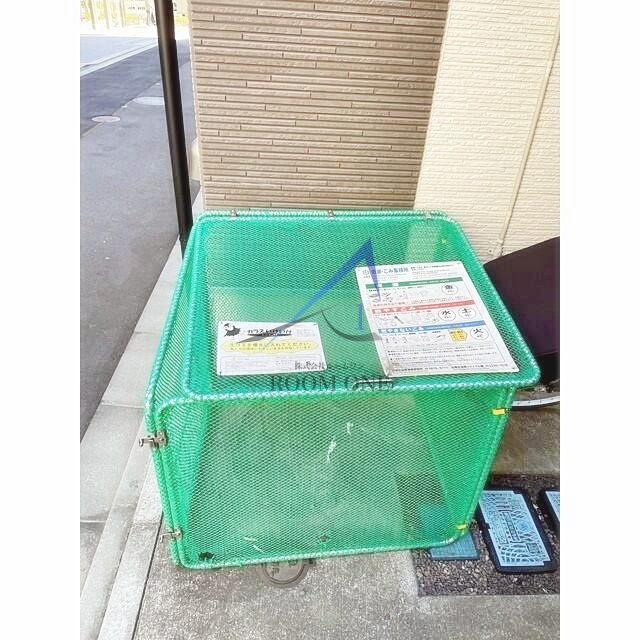 インフィニティ根岸のその他共用部分|敷地内ゴミ置き場です。