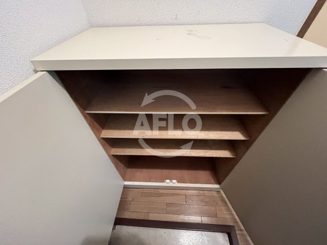 グリーンヒル江坂の収納|グリーンヒル江坂 　シューズボックス