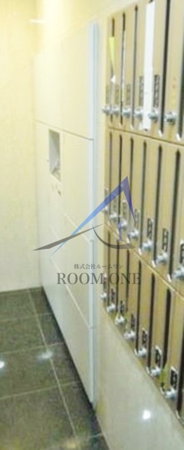 エスコート両国Ⅱのその他共用部分|集合ポストです。