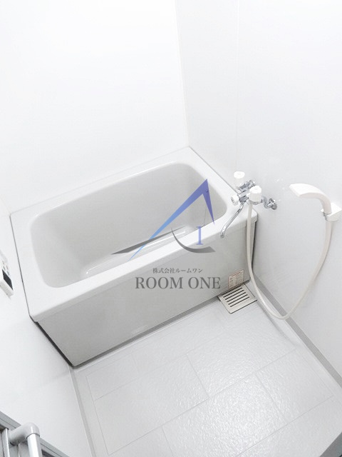 エスコート両国Ⅱの浴室|お風呂です。